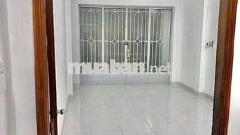 Nhà 1 Trệt 1 Lầu 3PN 4x20m Hẻm Huỳnh Tấn Phát Gần Cầu Tân Thuận