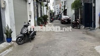 Nhà mới full nội thất đường xe hơi