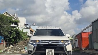 OUTLANDER 2.0 PREMIUM 2019 71000KM BẢO HÀNH 1NAM