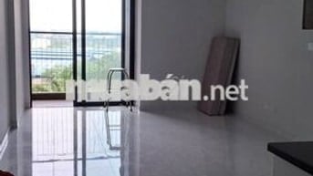 Cho thuê STUDIO tại OPAL SKYLINE có sẵn rèm giá 4Tr cọc