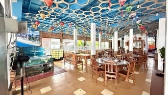 CHO THUÊ MẶT TIỀN KHU PHỐ NƯỚC NGOÀI NGUYỄN THIỆN THUẬT