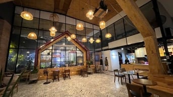 TUYỂN NHÂN VIÊN PHỤ BÁN CAFE – ĐỒ UỐNG ĐÓNG HỘP