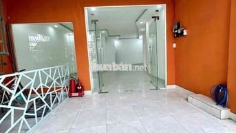 MB TRỐNG SUỐT GIÁ HỜI -KD ĐA NGÀNH - LỐI ĐI RIÊNG XE QUA LẠI ĐÔNG ĐÚC