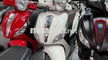 Piagiio Medley 2019 chính chủ biển số thành phố