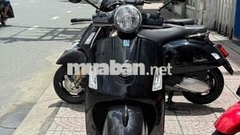 Vespa GTS 150cc  mua 3-2021 5k km chính chủ Tphcm