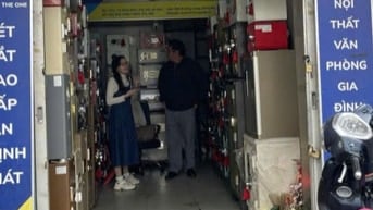 Cửa hàng 20m2 tại số 892 đường Láng - Đống Đa