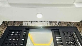 Lô Góc Ba Đình 35m2 - 5 Tầng - Gần Phố - Ở Ngay - Giá 7,6 Tỷ