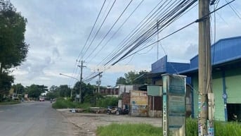 Bán Gấp Kho Mặt Tiền Đường DT 742 P Vĩnh Tân , TPHCM . 
DT : 10 * 52