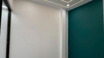 Nhà gần chợ Mỹ Hạnh, nhà mới xây giá 495 triệu