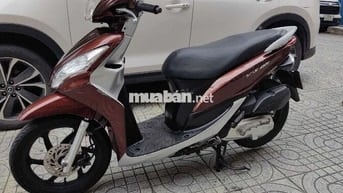 Honda Vision Fi . Biển số 67
