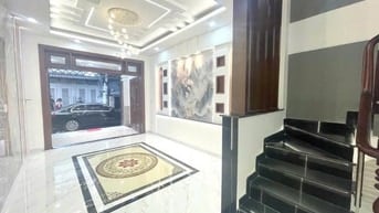 Chú Hai qua Canada với con bán nhà Nguyễn Văn Công - Gần Bệnh viện 175