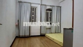 Phòng trọ - Giá rẻ - Đường Nguyễn Đình Chính, Q.Phú Nhuận