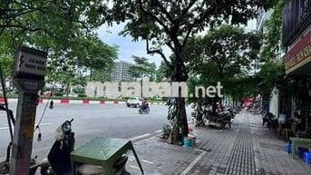 SANG NHƯỢNG MBKD PHỐ VĂN CAO (BA ĐÌNH) 40M x5T - MẶT TIỀN 6M - HÈ 5M