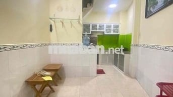CHO THUÊ NHÀ NHỎ NGAY TT QUẬN 1 !!!