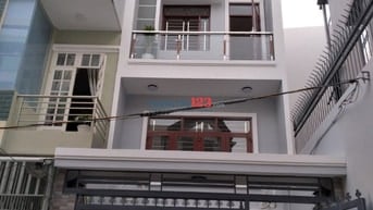 Nhà bán HAI BÀ TRƯNG , ngay chợ Tân Định. DT 48m2 . GIÁ 1tỷ950 