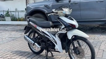 Wave Rsx 2011 zin trả trc 5tr nhận xe bao nợ xấu