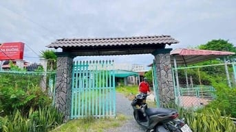 TÔI CHÍNH CHỦ CẦN BÁN GẤP LÔ ĐẤT TẶNG KÈM CĂN NHÀ 350m2 GIÁ SIÊU RẺ