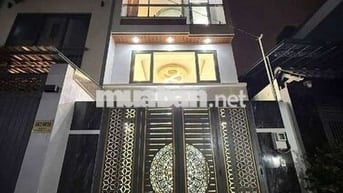 Nhà tk sang trọng 5 tầng. Đường số 5 sát Aeon TP. Dt: 4,2x14. Hẻm 5m