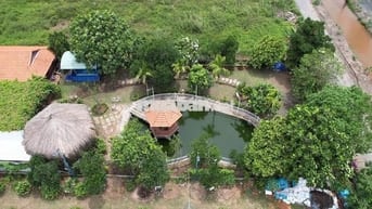 Nhà vườn đẹp như khu nghỉ dưỡng - Gần đường Vườn Thơm