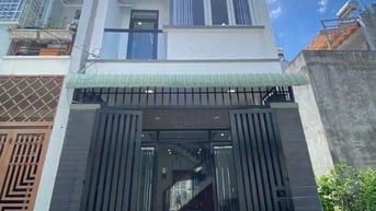 Kẹt vốn bán gấp nhà Lãnh Binh Thăng. Phường 8. Quận 11. Giá 3 tỷ 150.