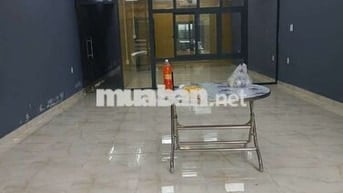 Cho thuê mặt bằng thông suông 5 x 25