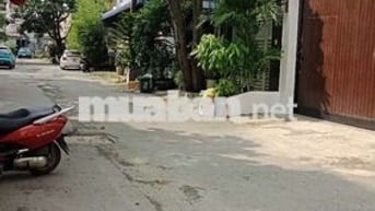 Nhà 6 Tầng 7 Phòng, Đường 10m, Gần Công Viên Làng Hoa