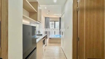 CHO THUÊ CĂN HỘ BAN CÔNG FULL NỘI THẤT NGAY BỜ KÈ HOÀNG SA QUẬN 1 RẺ