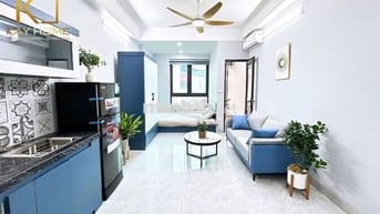 Siêu phẩm CCMN 35m2 full đồ. Ban công thoáng tại Giáp Bát