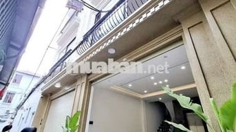 CẦN BÁN NHÀ CỔ LINH LONG BIÊN HÀ NỘI.