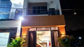 Kẹt tiền bán gấp nhà Hậu Giang. Phường 12. Quận 6. Giá 3 tỷ 8. Bớt lộc