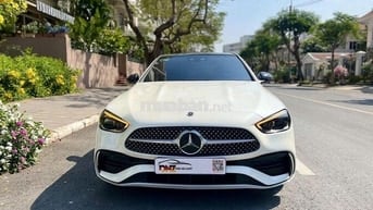 Mercedes C300 AMG 2023 Trắng