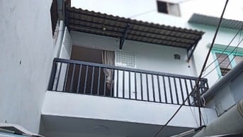 2,7 tỷ Nhà 2 lầu đúc P9Q8 SHR 4 x 5 ( 2pn ) giá còn tl 