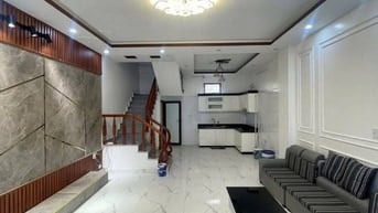 Chỉ 3,350 tỷ - Đường Nguyễn Văn Săng - 61m2 - Giao Âu Cơ - Hẻm 4m