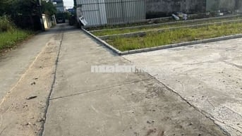 hơn 2 tỷ Đất Quang Minh chính chủ , 50.8m2