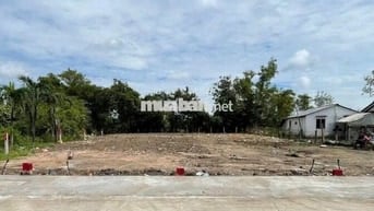 Bán Gấp Đất Thổ Cư Giá Rẻ, Ngay Trung Tâm Đô Thị Cần Giuộc Long An