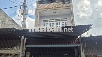 CĂN NHÀ 80M² 4X20M 3 TẦNG GẦN BV QUẬN 12 GIÁ 5.85 TỶ SHR.