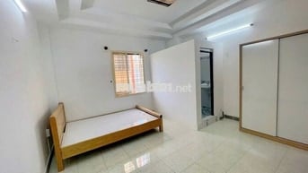 STUDIO FULL NỘI THẤT CỬA SỔ TRỜI THOÁNG , PHÒNG RỘNG ĐẸP
