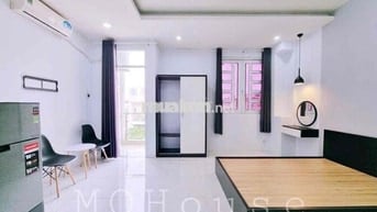 Cho Thuê Studio Balcon 30m2 Thang Máy Đi Bộ ĐH Kinh Tế UEH Quận 10