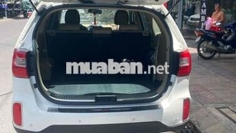Kia Sorento Trắng 7 chỗ