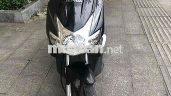 CẦN BÁN 1 XE HONDA AIR BLADE .