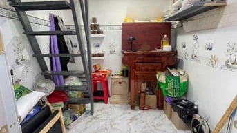 Nhà nhỏ xinh có SHR dt5,4m2 đúc 2 lầu 2pn Tân Hòa Đông Q6