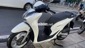 Honda sh160 ABS 2024 mới 99% Bstp chính chủ