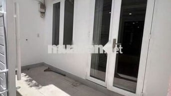 Nhà Nguyên Căn  4x13 Nguyễn Cư Trinh Quận 1