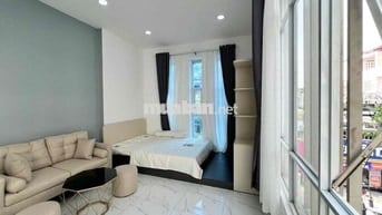 Căn Hộ Mới 100%Tách Bếp rộng 40m2 tại Nguyễn Gia Trí gần Hàng Xanh Q1