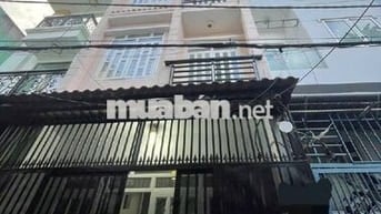 Nhỉnh 3 tỷ - Nhà 4 tầng - giáp Trường Tiểu Học Kim Đồng