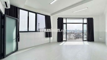 STUDIO BAN CÔNG FULL NỘI THẤT TÁCH BẾP NGAY AEON MALL TÂN PHÚ