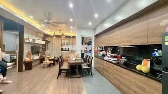 bán căn hộ 3pn 2wwc tại Thanh Hà tầng 17 view thoáng