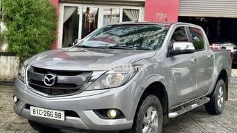 Mazda bt50 2017 số sàn 2 cầu