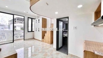 Duplex ban công siêu rộng, full NT mới ngay ngã tư Bốn xã, Đầm Sen