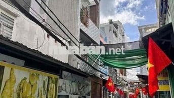 Bán nhà hẻm xe hơi thông,40 m2 xây 3 tầng hơn 4 tỷ,Quang Trung,Gò Vấp
